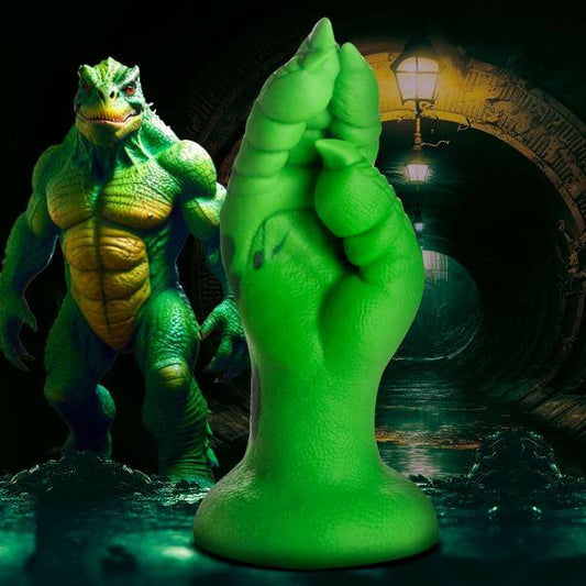 Raptor Claw Fisting Silicone Dildo With Suction Cup Green